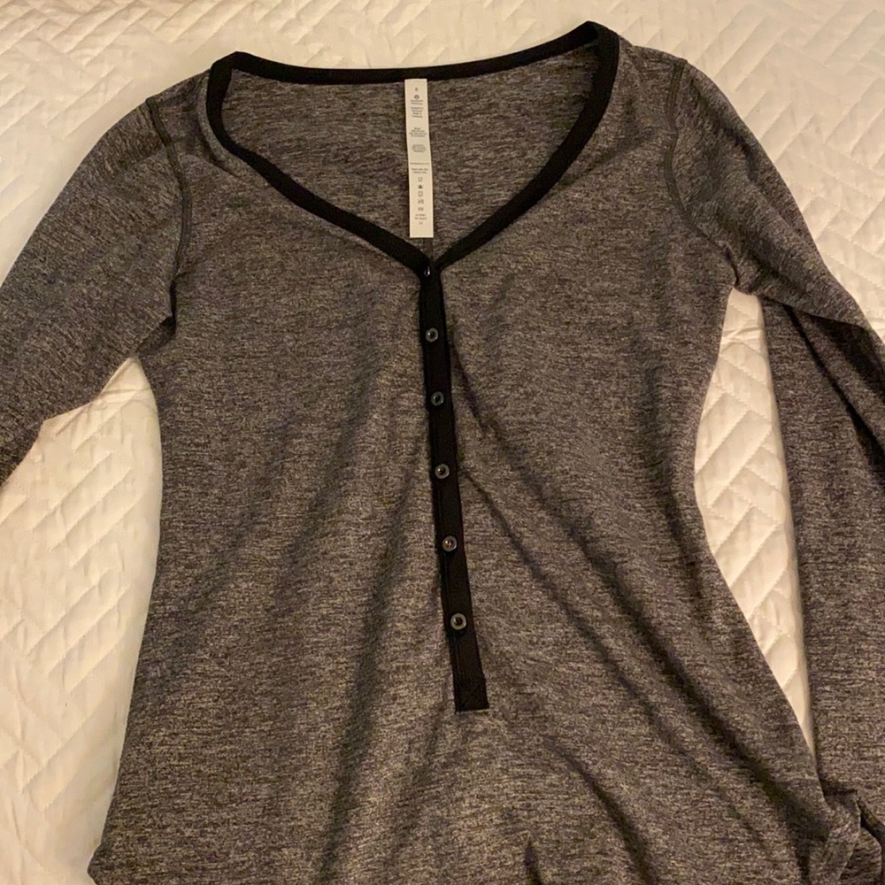 Lulu lemon gray Henley